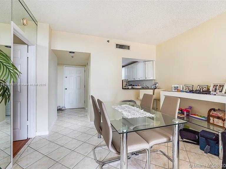 Small Image of 540 BRICKELL KEY DR #603, Miami Number 5