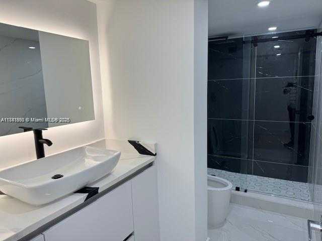 Small Image of 18071 BISCAYNE BLVD #1202, Aventura Number 10