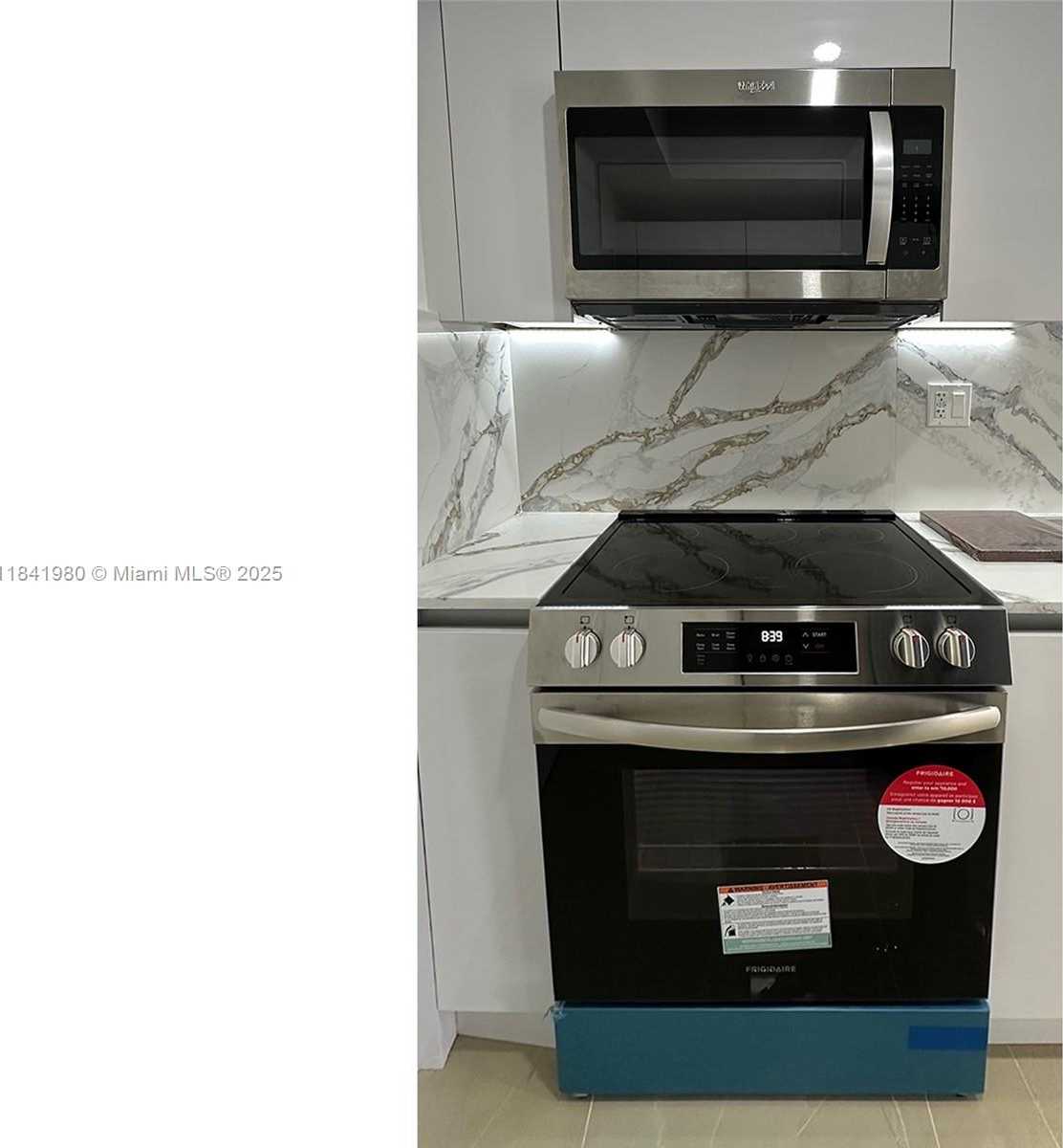 Small Image of 18071 BISCAYNE BLVD #1202, Aventura Number 23