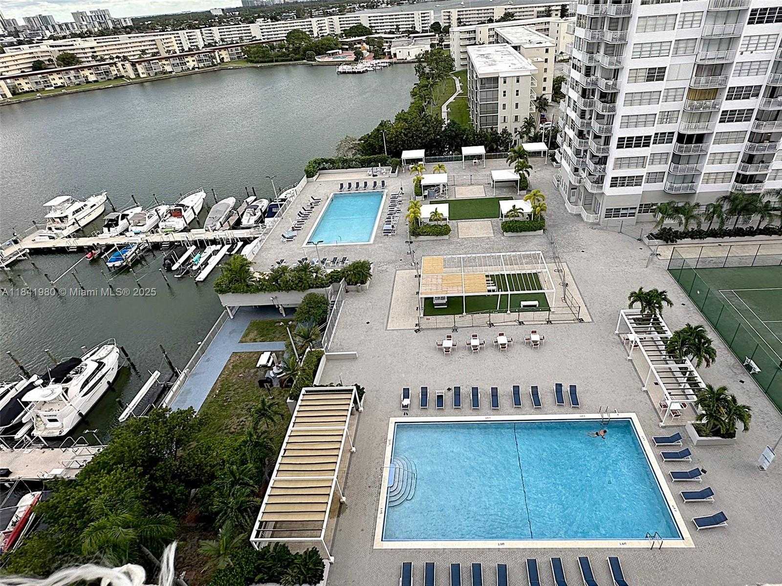 Small Image of 18071 BISCAYNE BLVD #1202, Aventura Number 39
