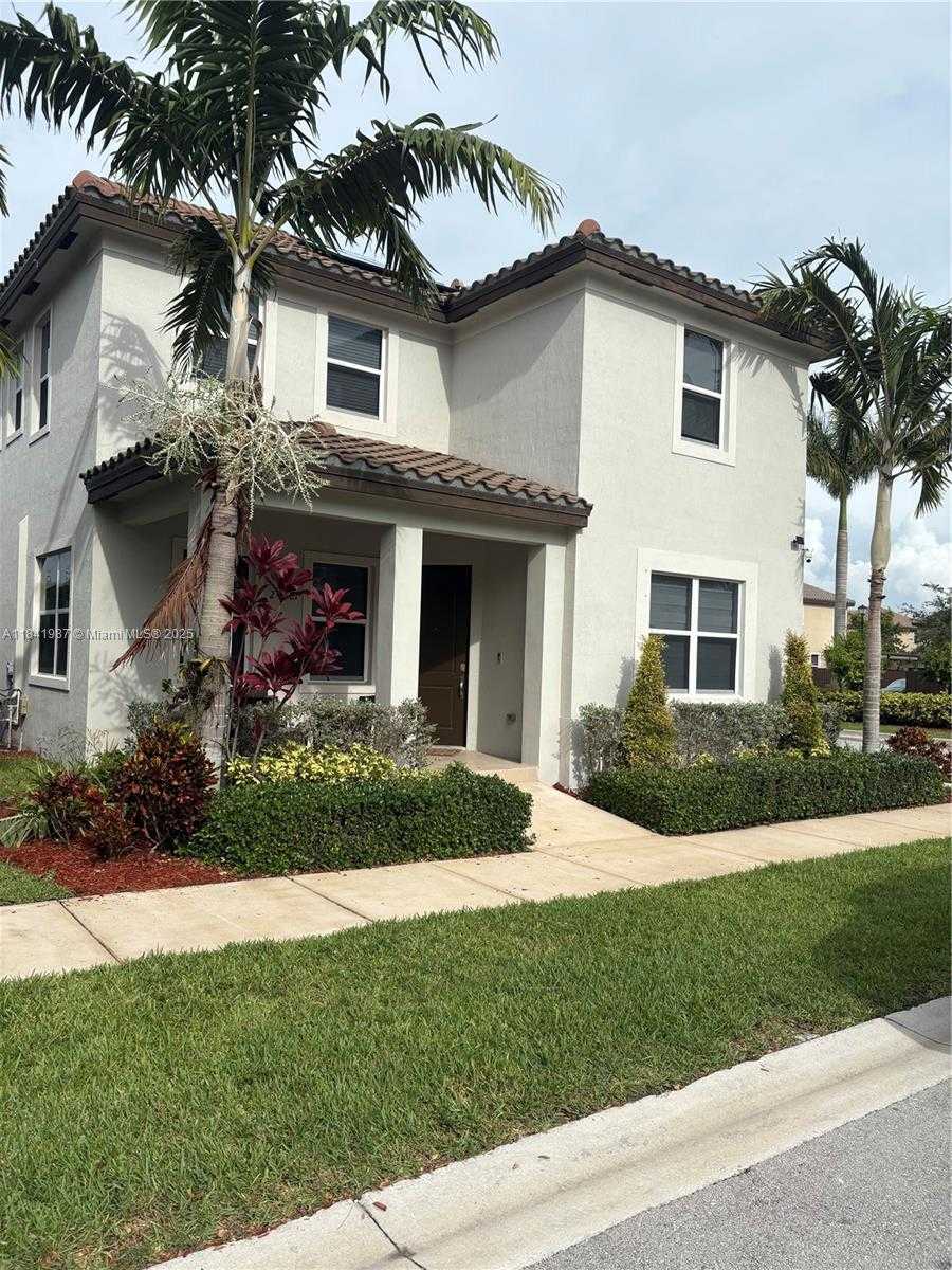 Small Image of 24381 SOUTH WEST 117 PATH, Miami Number 2