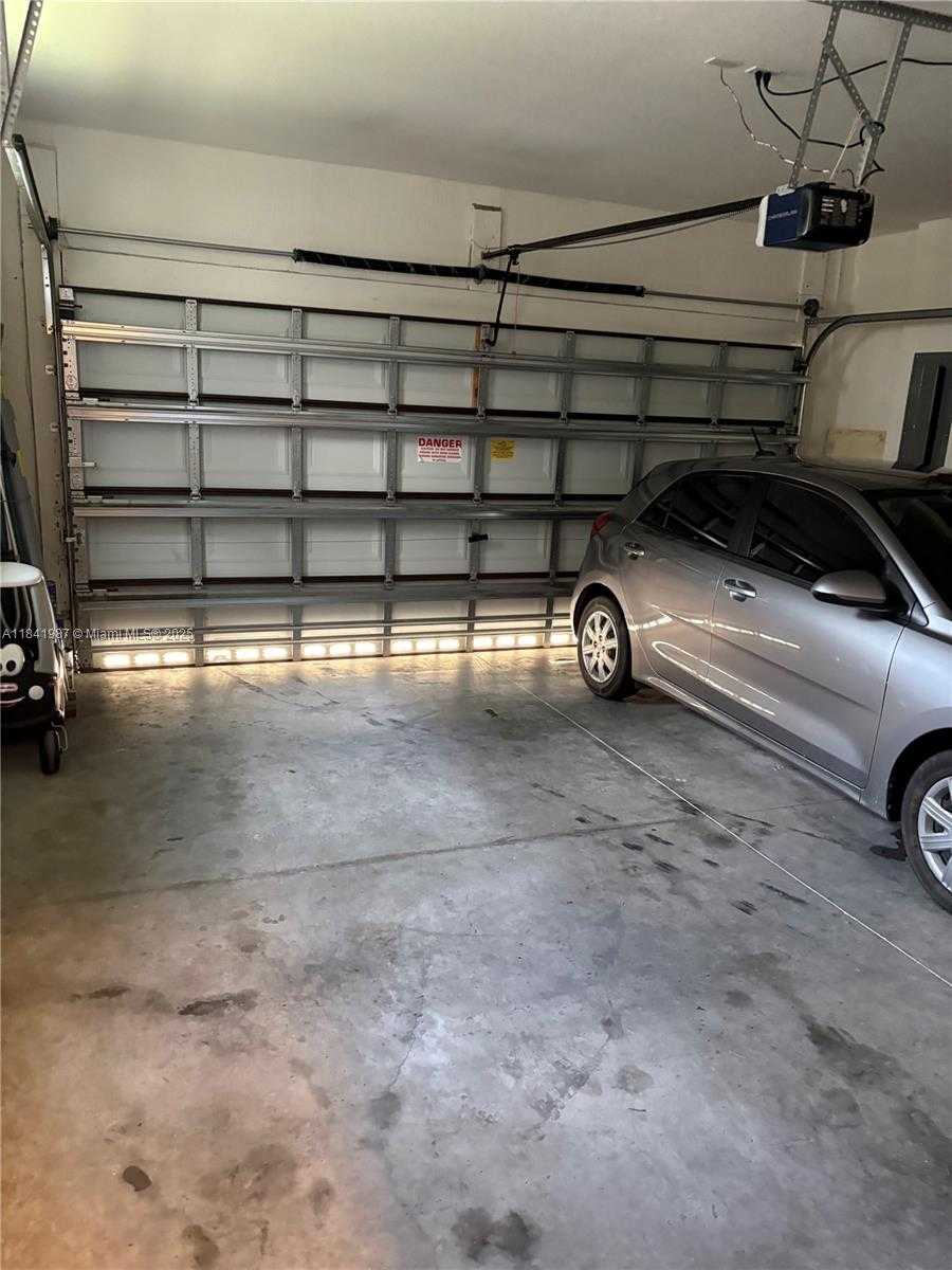 Small Image of 24381 SOUTH WEST 117 PATH, Miami Number 9