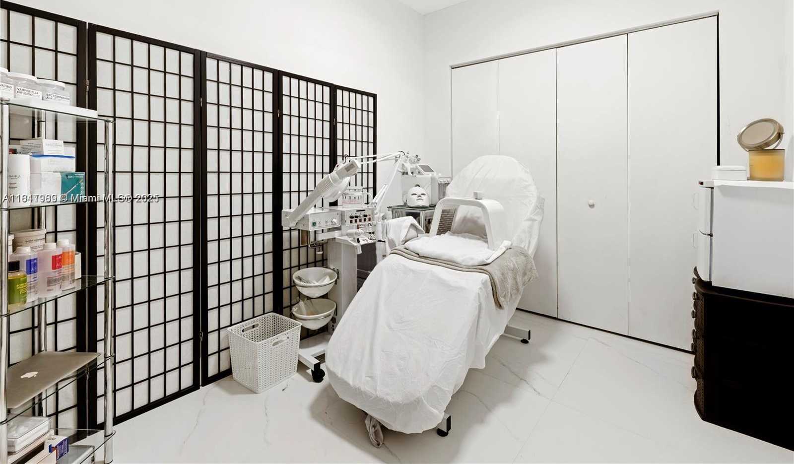 Small Image of 488 NORTH EAST 18TH ST #2307, Miami Number 12