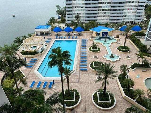 Small Image of 7601 EAST TREASURE DR #1122, North Bay Village Number 19