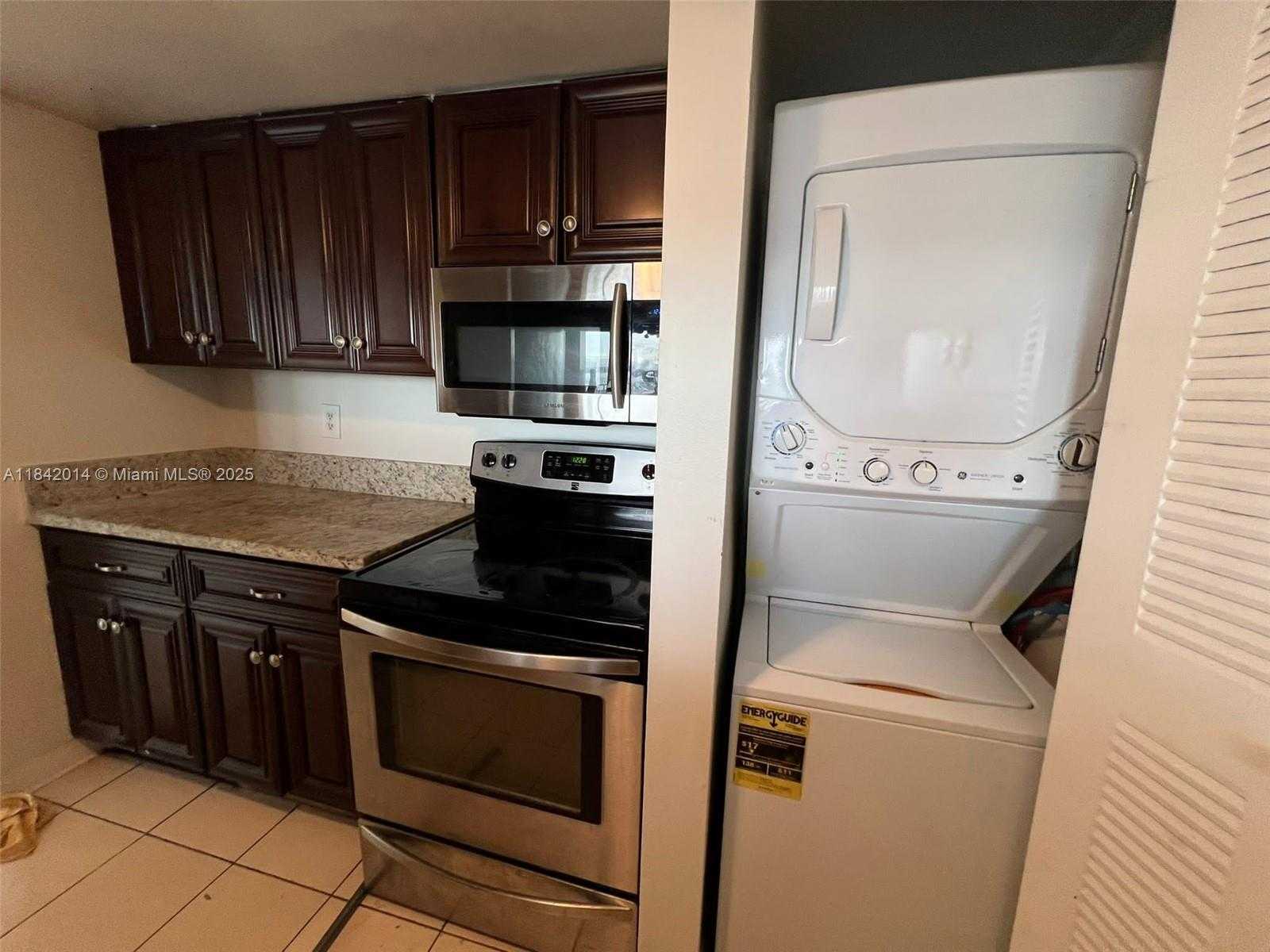 Small Image of 7601 EAST TREASURE DR #1122, North Bay Village Number 2