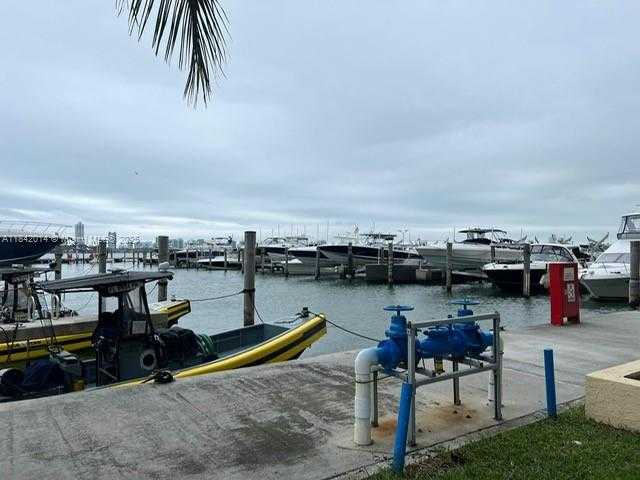 Small Image of 7601 EAST TREASURE DR #1122, North Bay Village Number 28