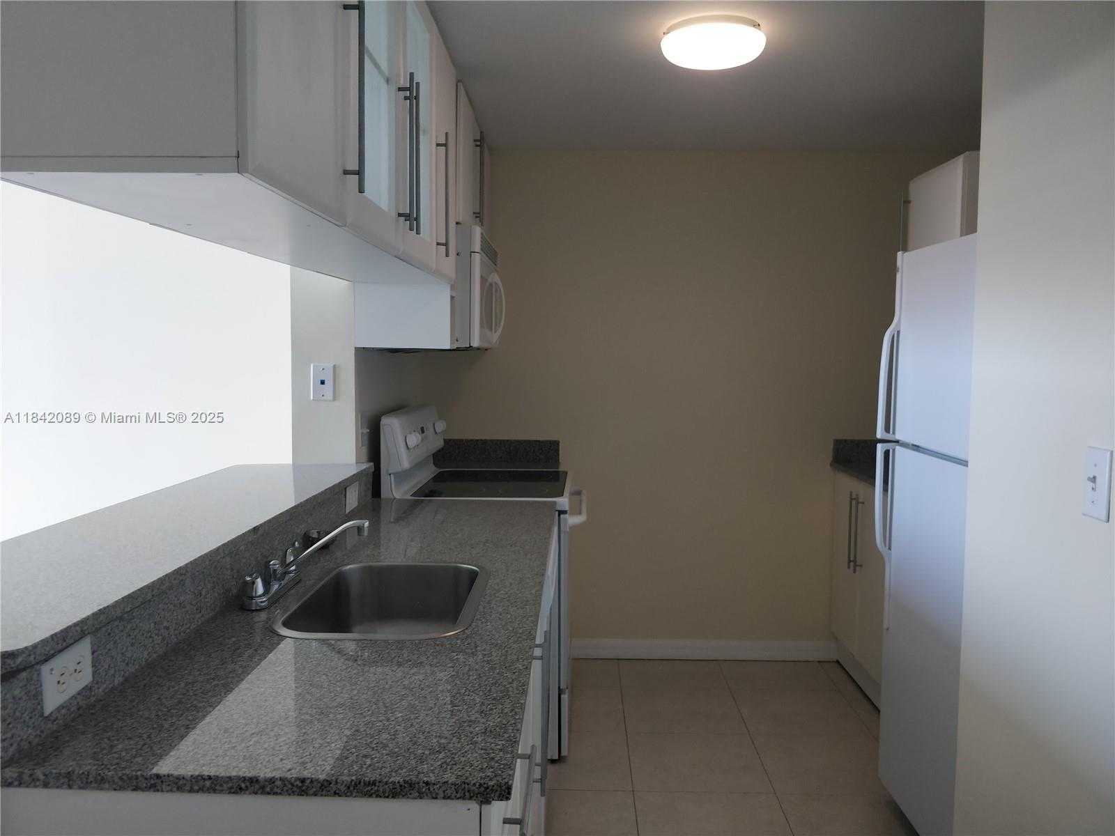Small Image of 275 NORTH EAST 18TH ST #1801, Miami Number 4