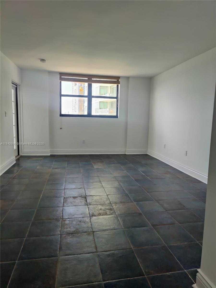 Small Image of 555 NORTH EAST 30TH ST #601, Miami Number 14