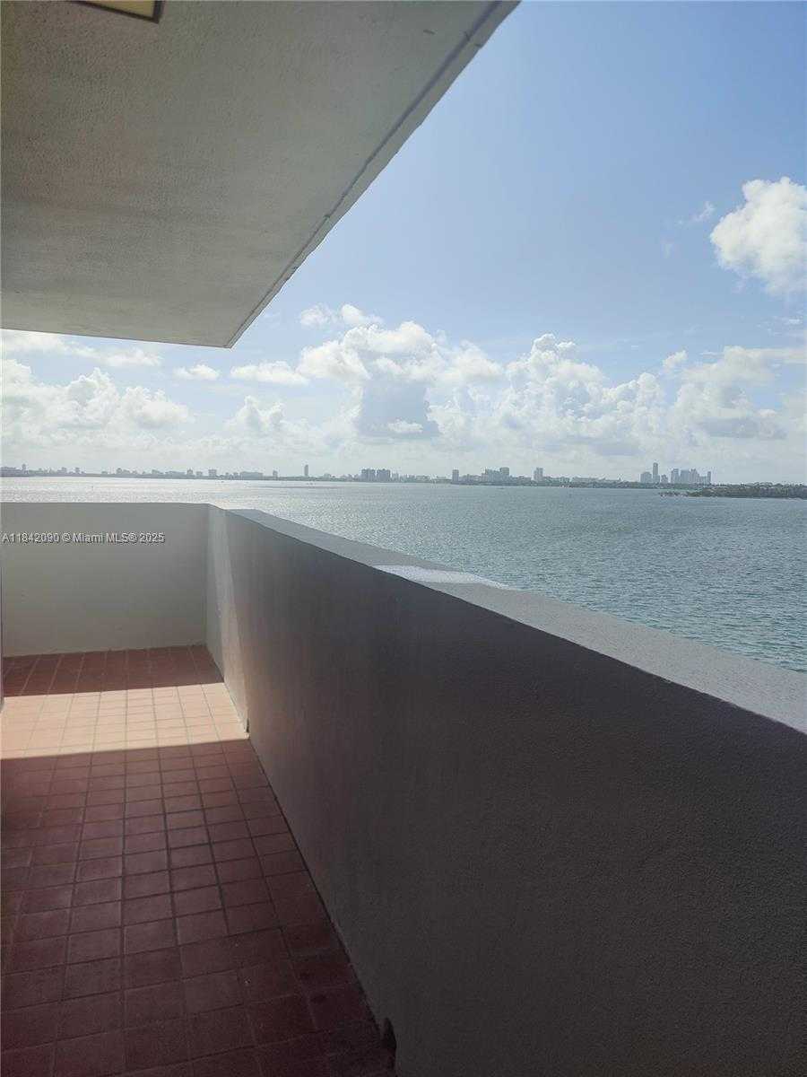 Small Image of 555 NORTH EAST 30TH ST #601, Miami Number 19
