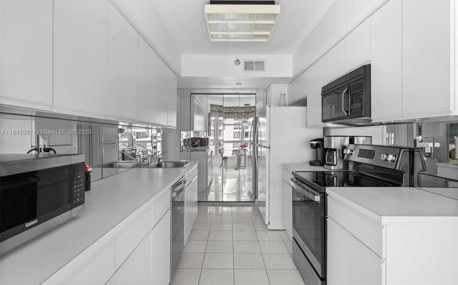 Small Image of 19101 NORTH EAST 36TH CT #807, Aventura Number 11