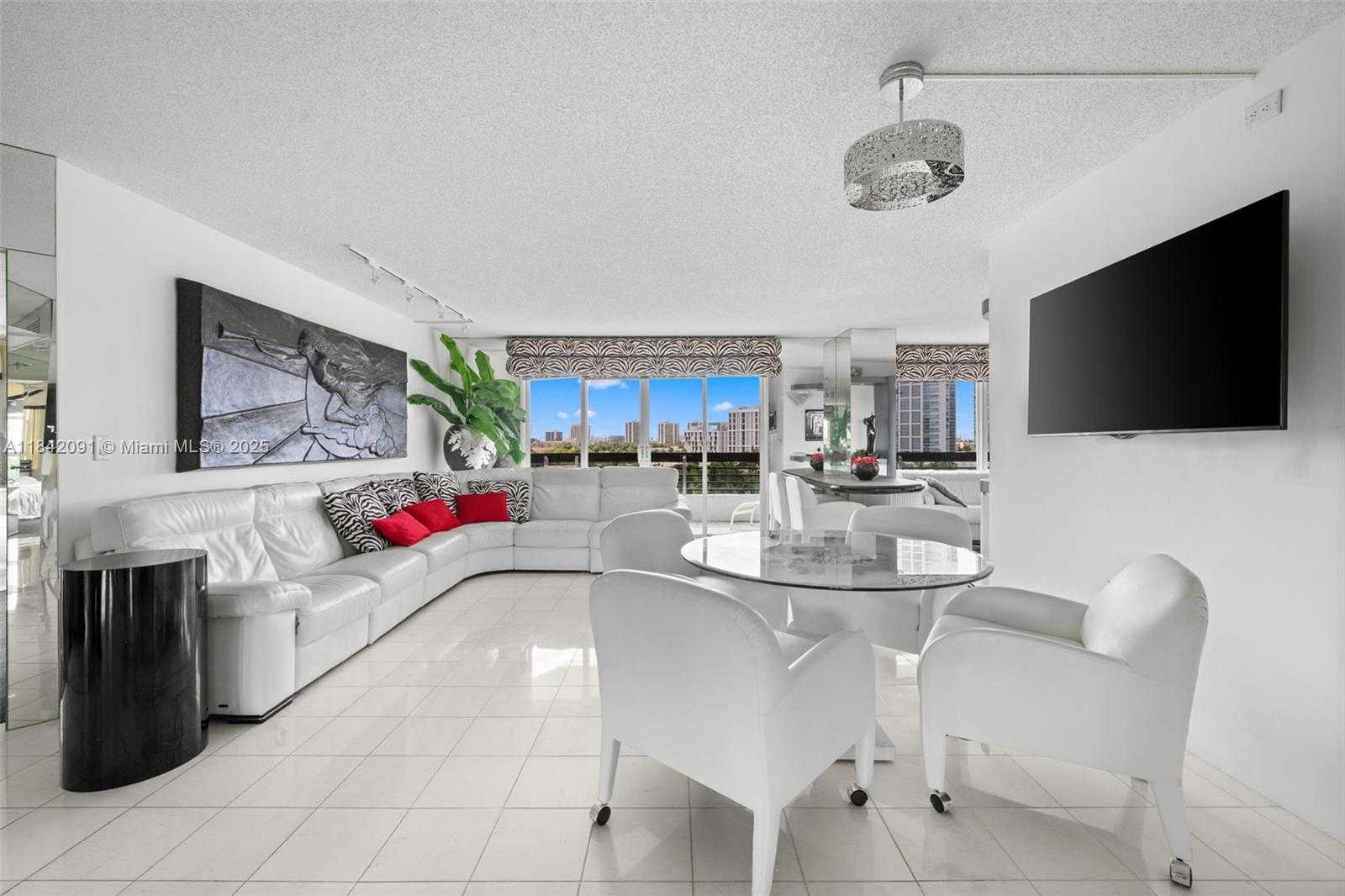 Small Image of 19101 NORTH EAST 36TH CT #807, Aventura Number 7