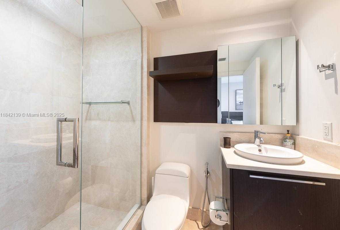Small Image of 17121 COLLINS AVE #904, Sunny Isles Beach Number 22