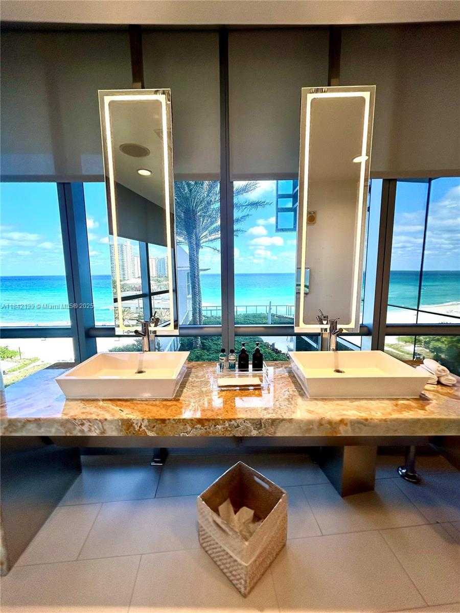 Small Image of 17121 COLLINS AVE #904, Sunny Isles Beach Number 27