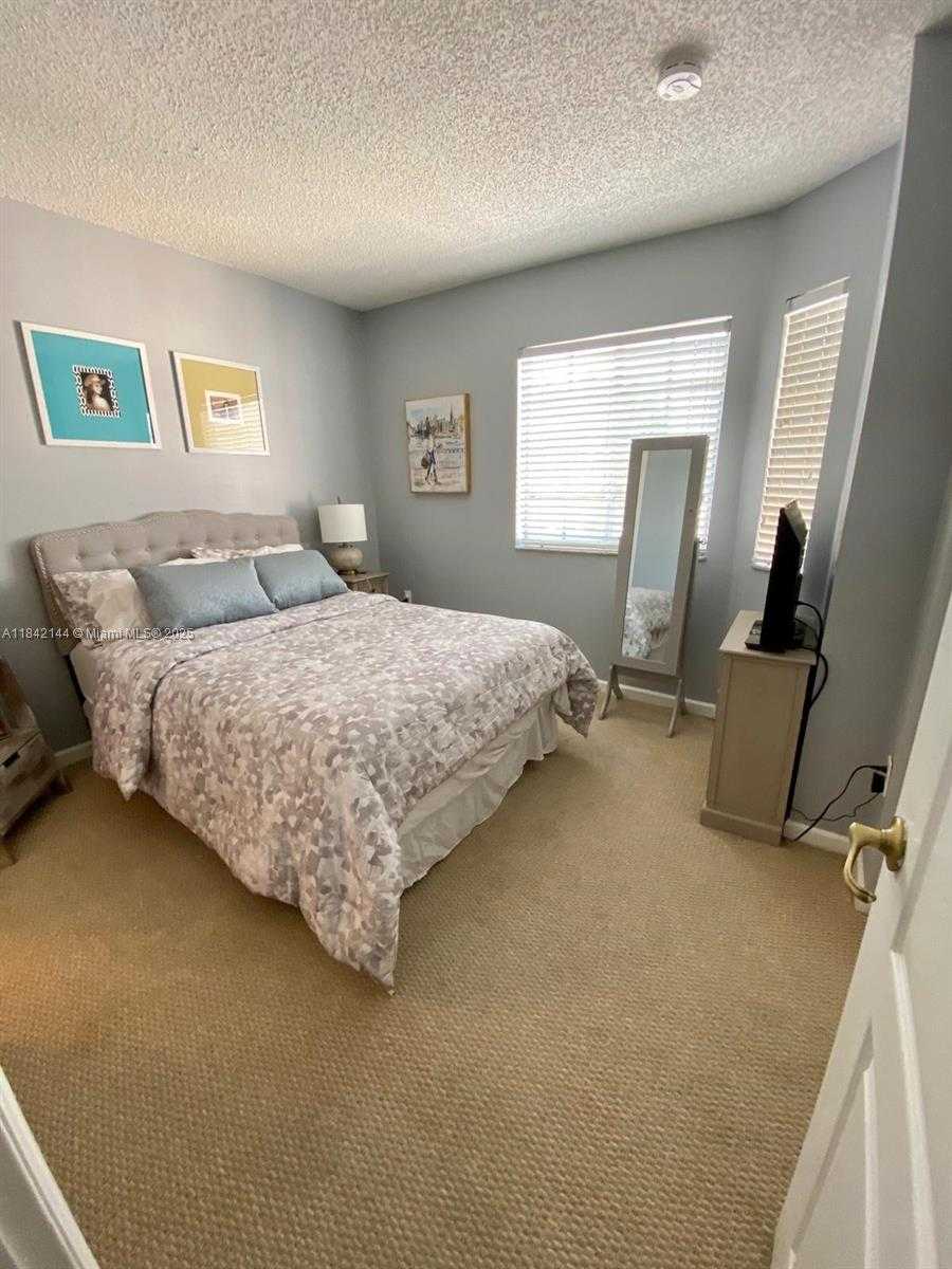 Small Image of 14141 SOUTH WEST 120TH CT #11-16, Miami Number 16