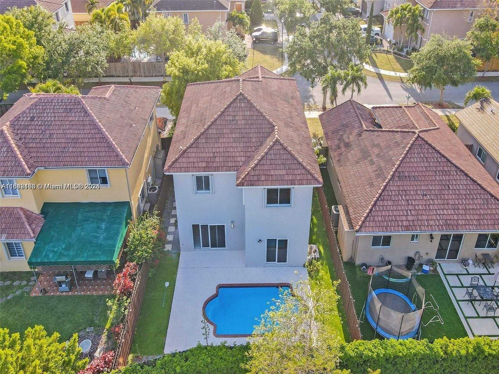 Small Image of 14301 SOUTH WEST 130TH AVE, Miami Number 20