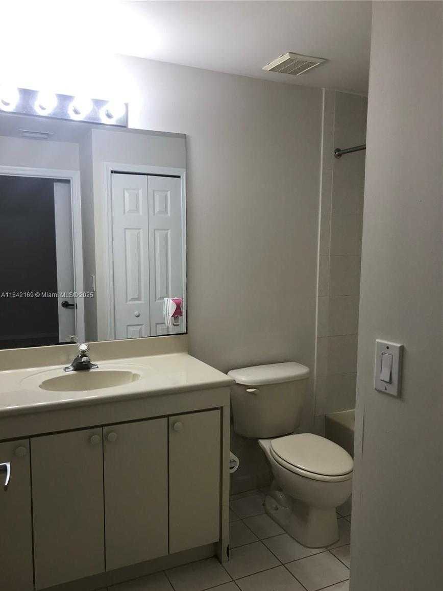 Small Image of 6340 NORTH WEST 114TH AVE #103, Doral Number 13