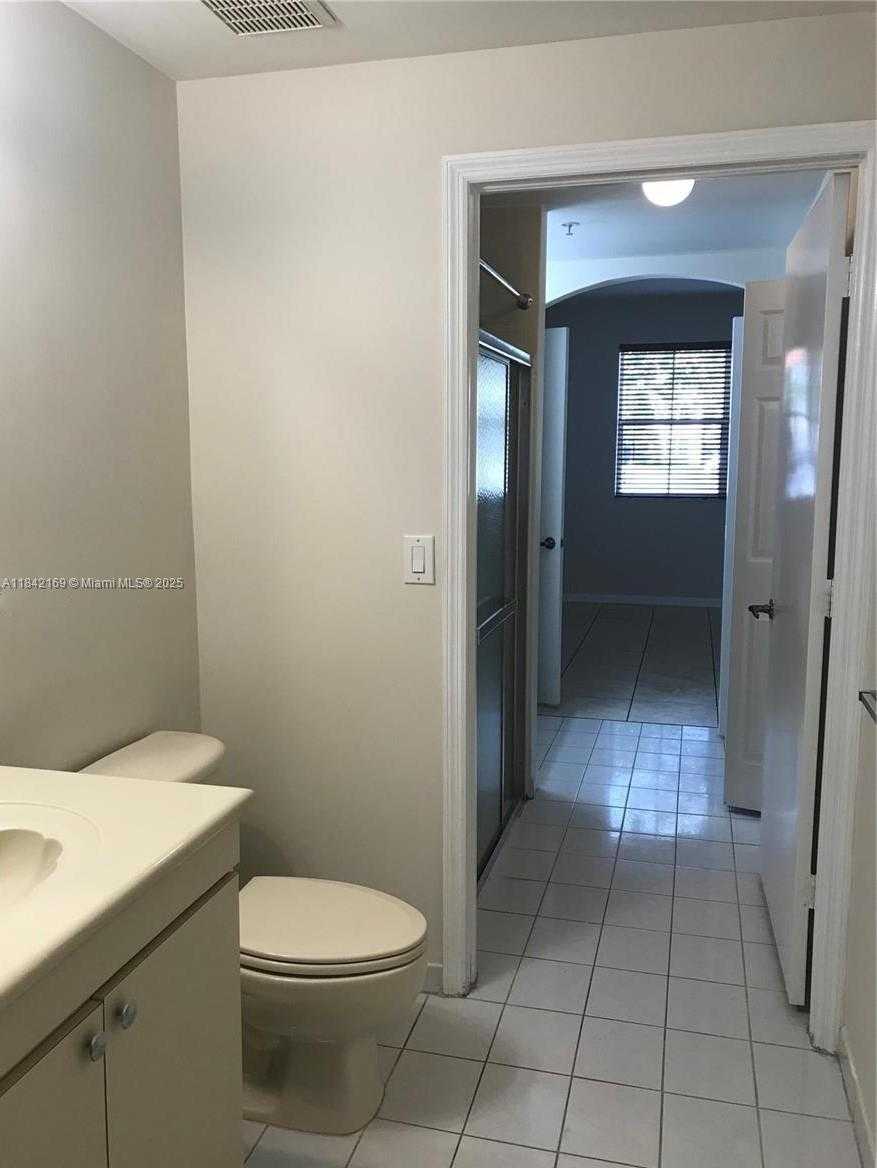 Small Image of 6340 NORTH WEST 114TH AVE #103, Doral Number 15