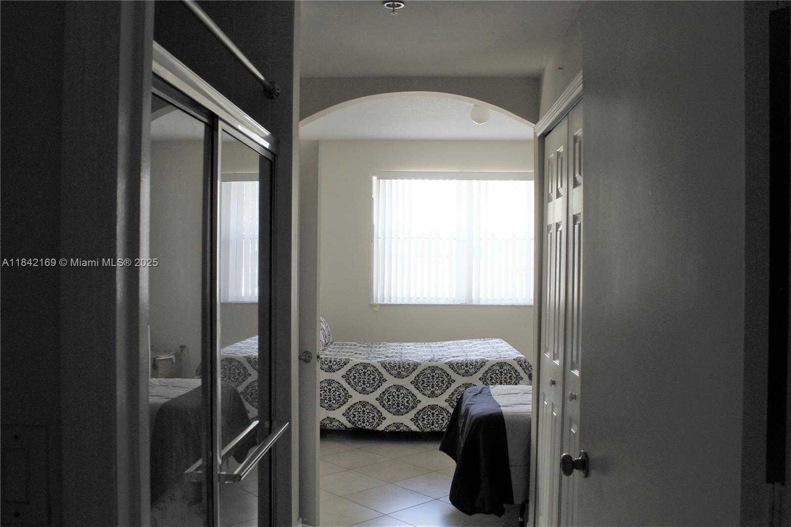 Small Image of 6340 NORTH WEST 114TH AVE #103, Doral Number 16
