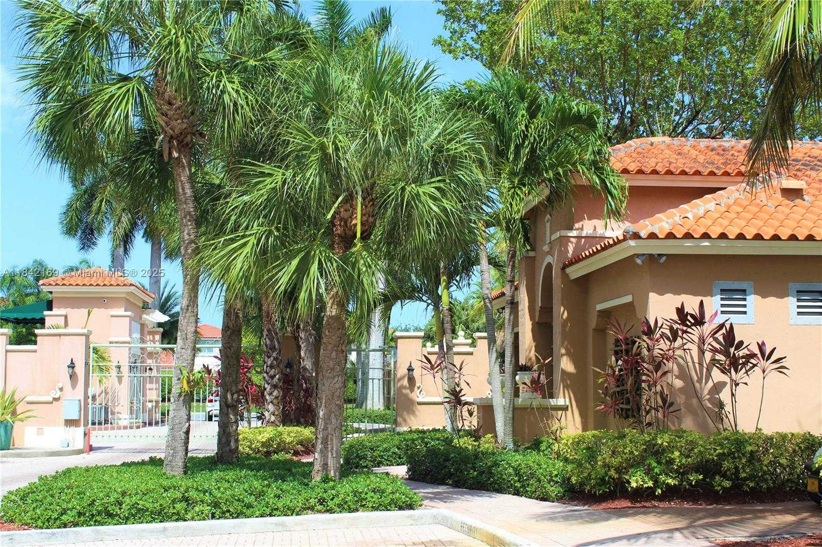 Small Image of 6340 NORTH WEST 114TH AVE #103, Doral Number 23