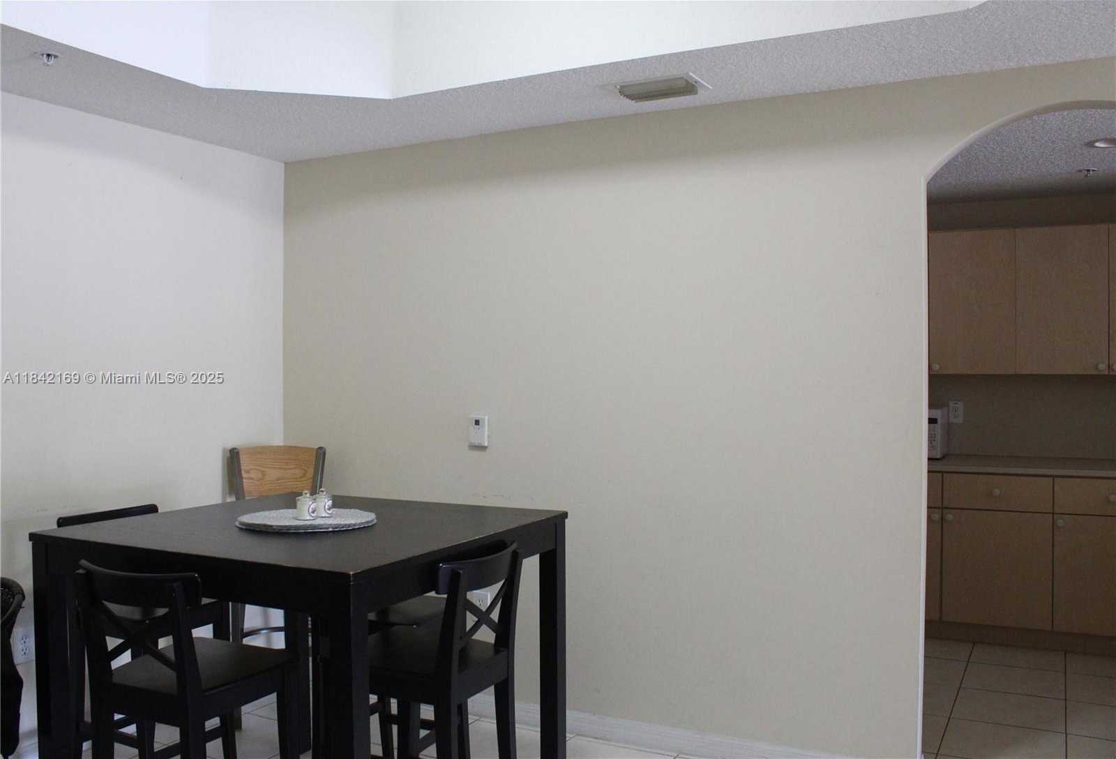 Small Image of 6340 NORTH WEST 114TH AVE #103, Doral Number 7