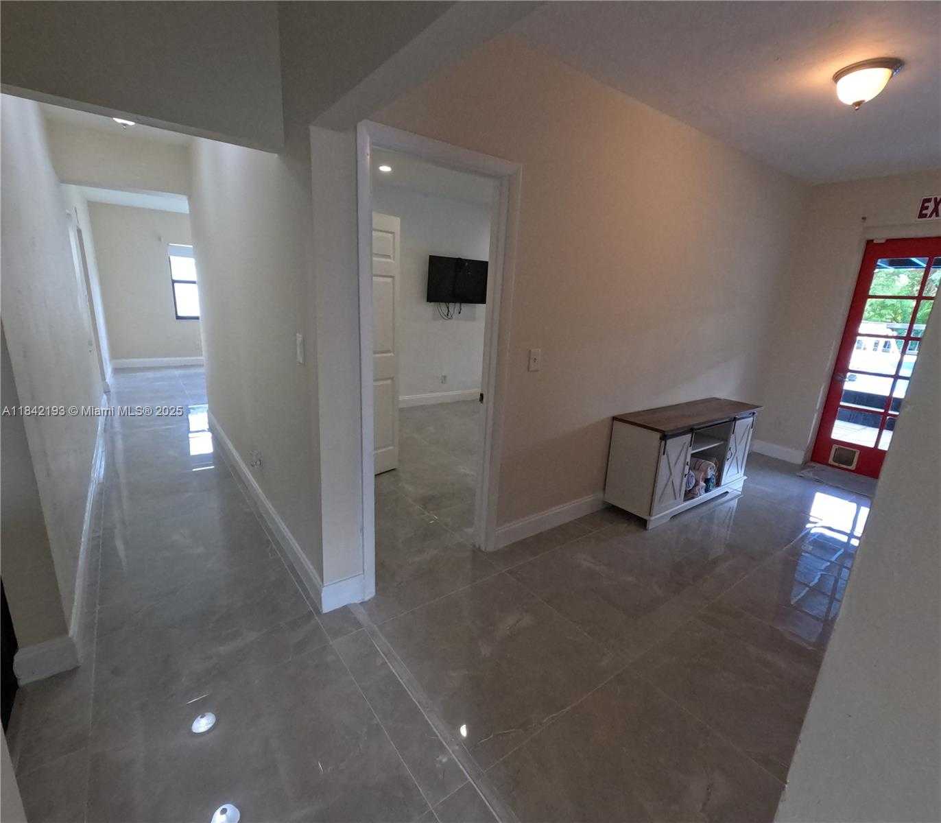 Small Image of 2518 MONROE ST #1-2, Hollywood Number 8