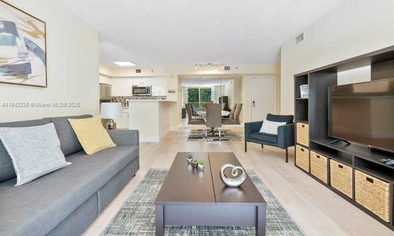 Small Image of 19999 EAST COUNTRY CLUB DR #1206, Aventura Number 16