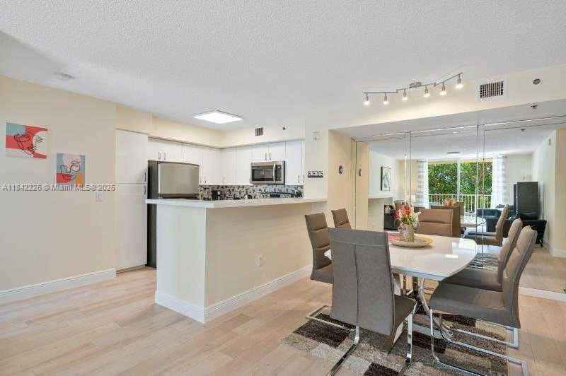 Small Image of 19999 EAST COUNTRY CLUB DR #1206, Aventura Number 18