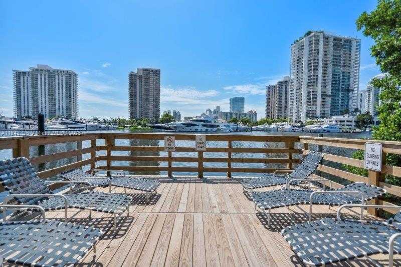 Small Image of 19999 EAST COUNTRY CLUB DR #1206, Aventura Number 39