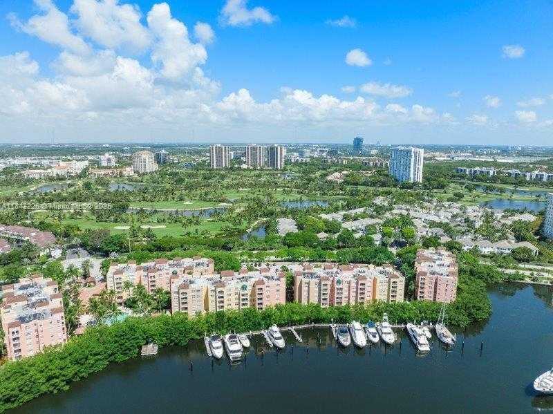 Small Image of 19999 EAST COUNTRY CLUB DR #1206, Aventura Number 54
