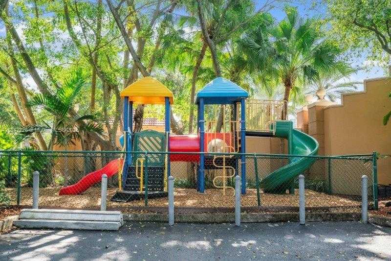 Small Image of 19999 EAST COUNTRY CLUB DR #1206, Aventura Number 57