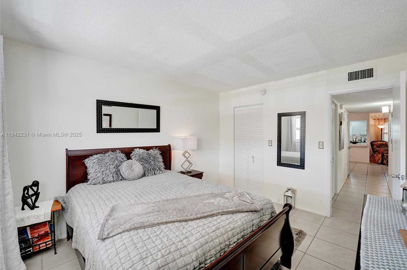 Small Image of 5300 WASHINGTON ST #V308, Hollywood Number 20