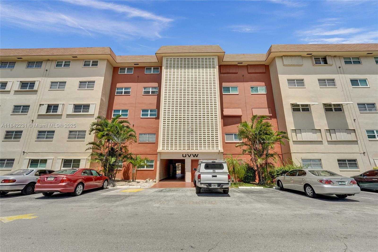 Small Image of 5300 WASHINGTON ST #V308, Hollywood Number 40