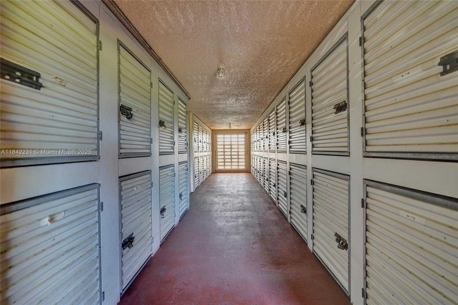 Small Image of 5300 WASHINGTON ST #V308, Hollywood Number 43