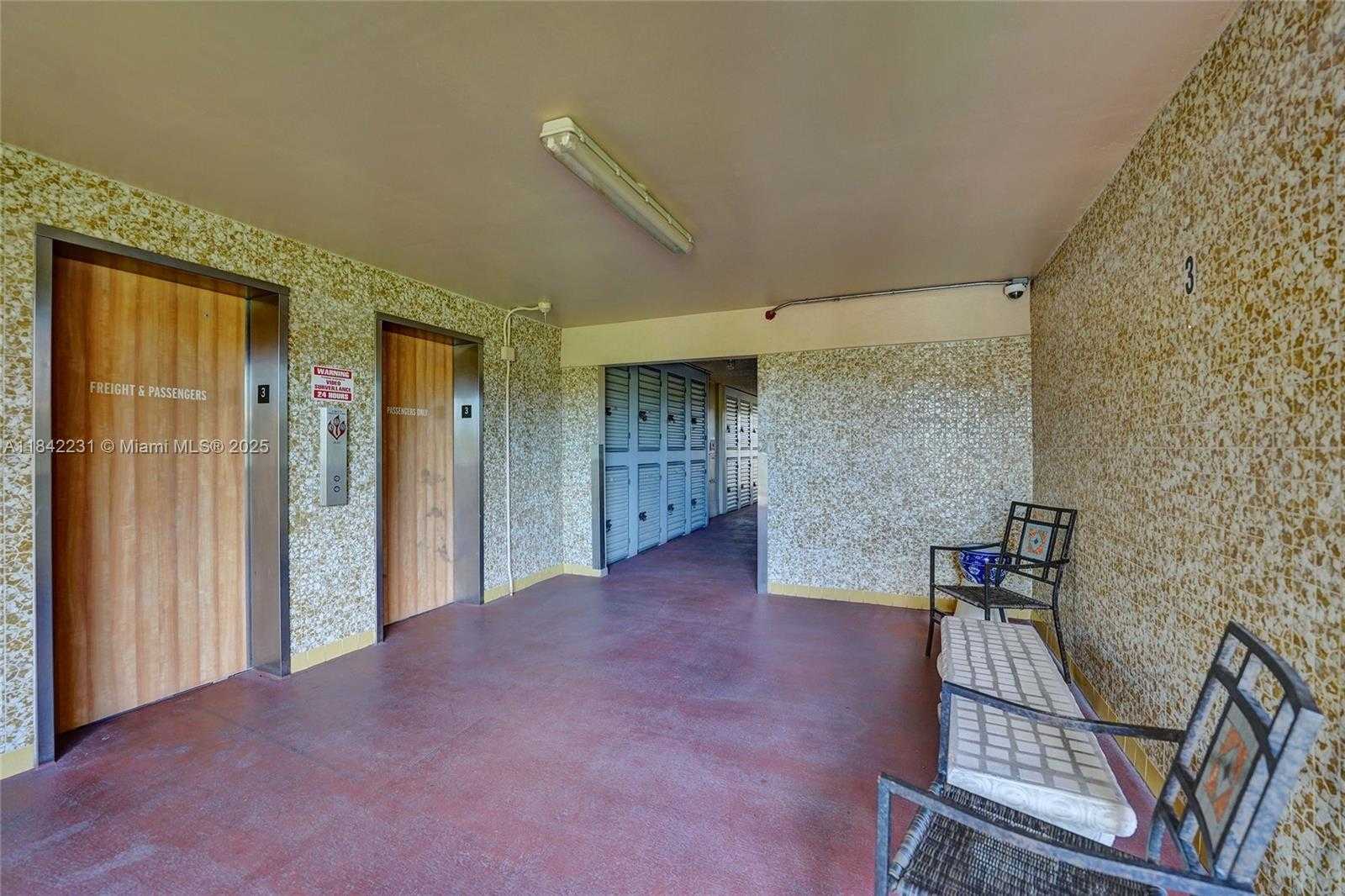 Small Image of 5300 WASHINGTON ST #V308, Hollywood Number 44