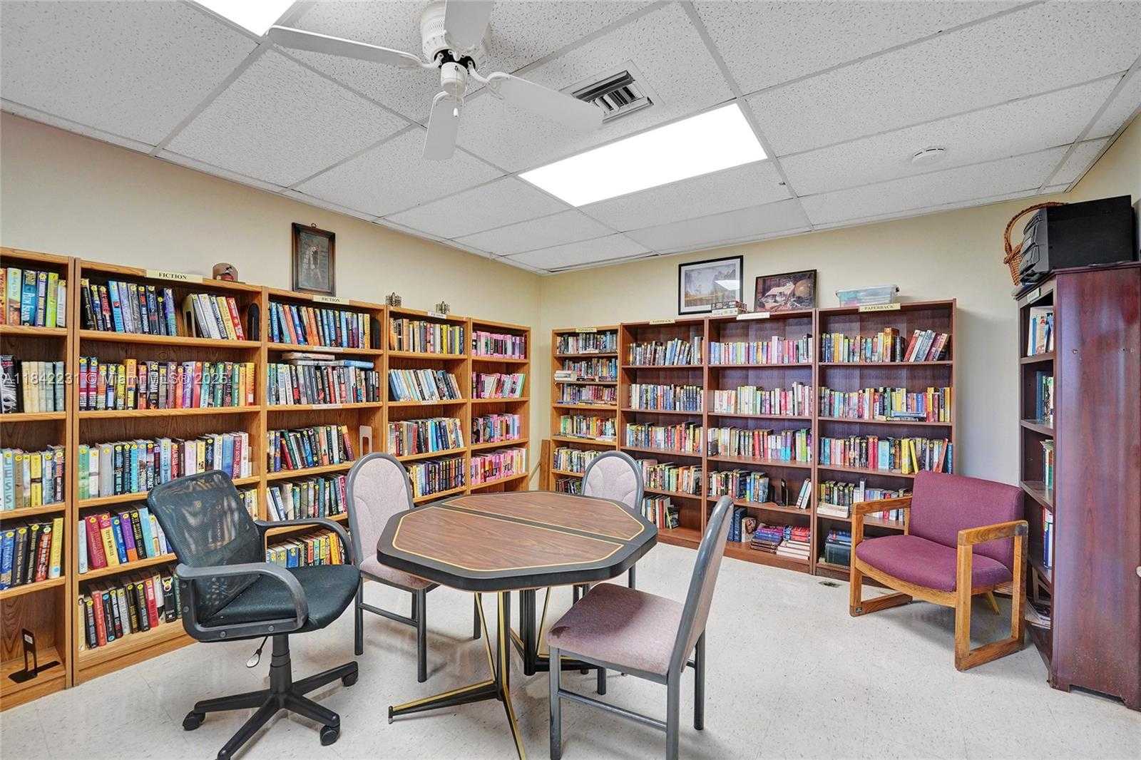 Small Image of 5300 WASHINGTON ST #V308, Hollywood Number 63