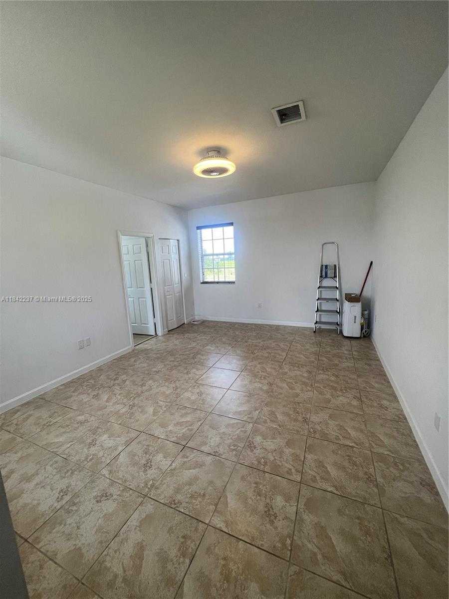 Small Image of 9131 SOUTH WEST 172ND AVE #9131, Miami Number 3