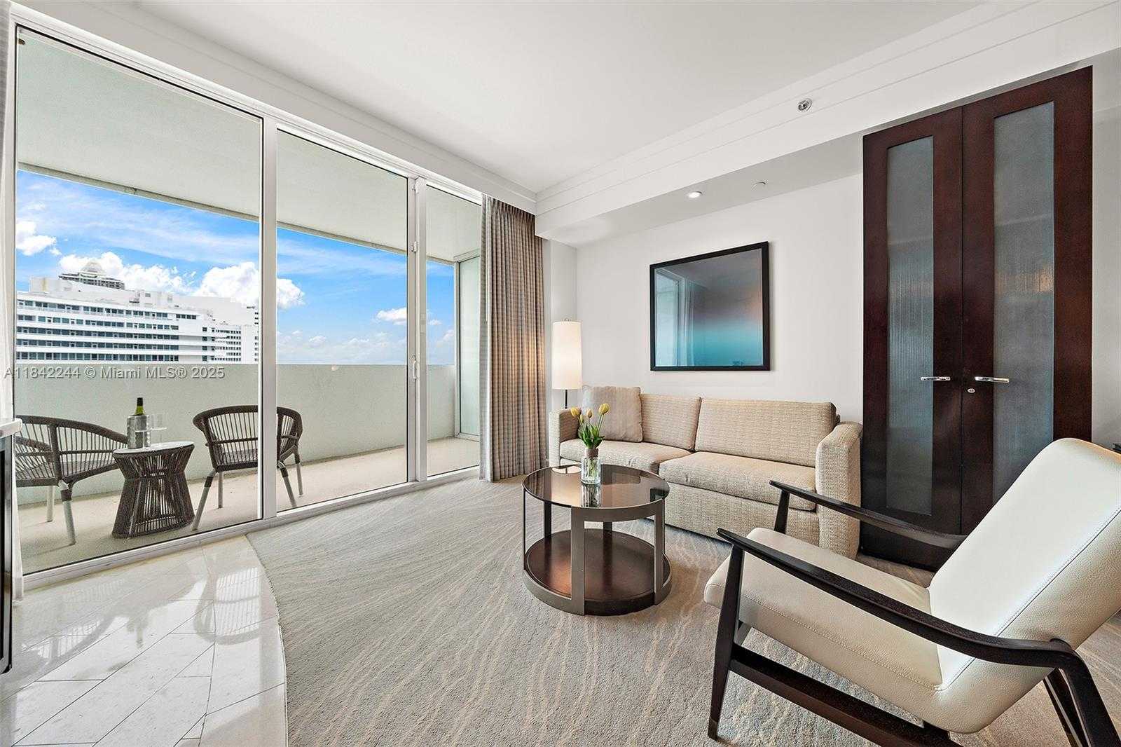 Small Image of 4391 COLLINS AVE #802, Miami Beach Number 13
