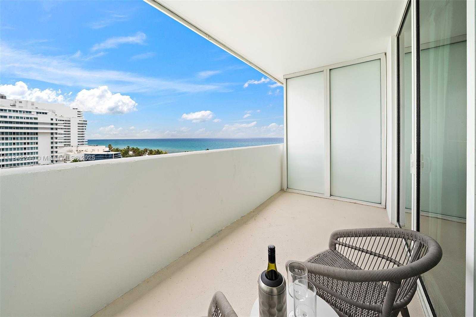 Small Image of 4391 COLLINS AVE #802, Miami Beach Number 21