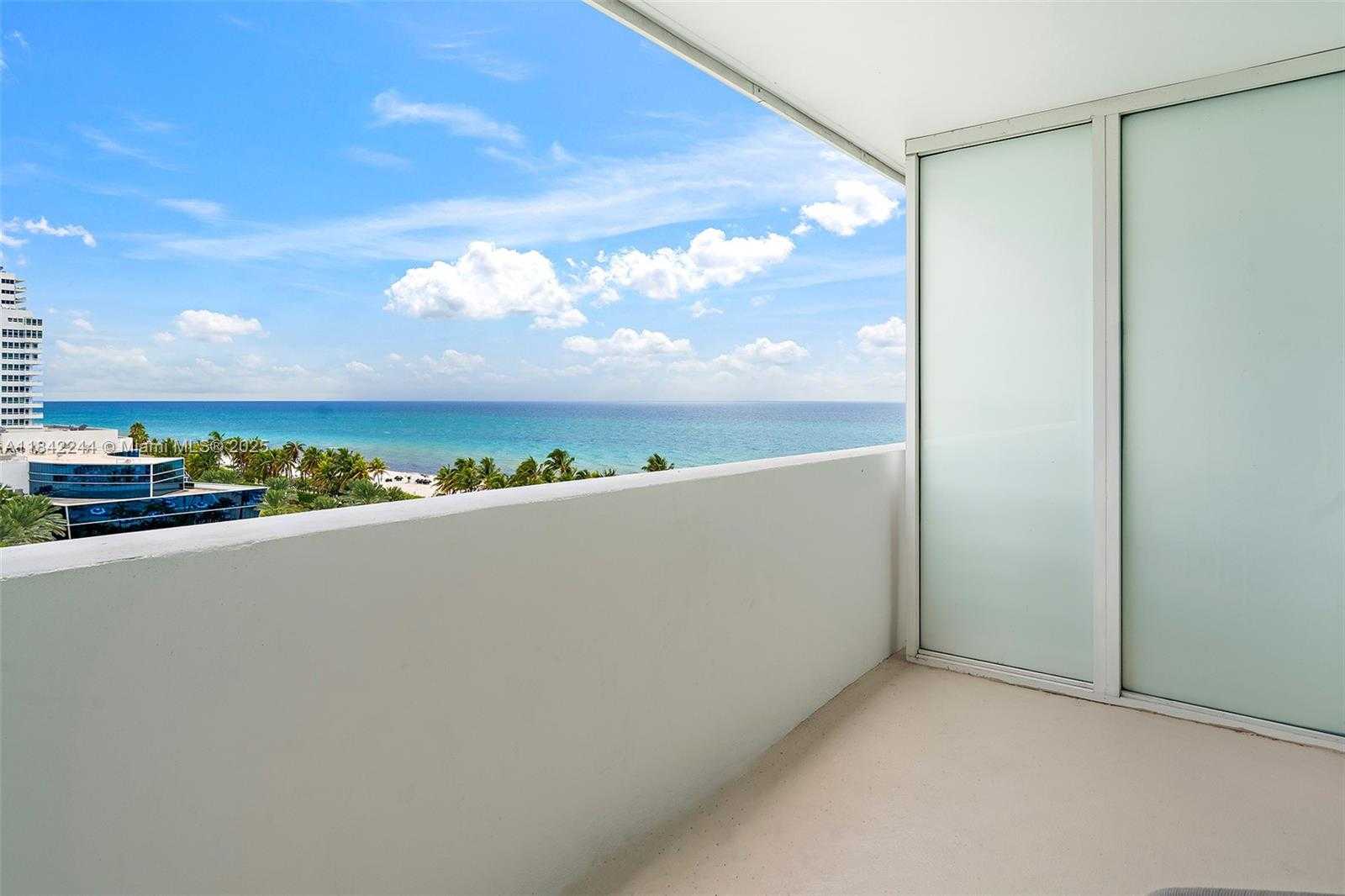 Small Image of 4391 COLLINS AVE #802, Miami Beach Number 22