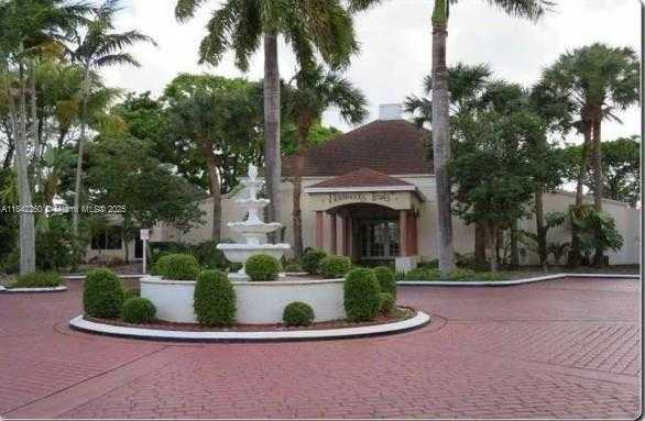 Small Image of 15275 SOUTH WEST 107TH LN #105, Miami Number 3