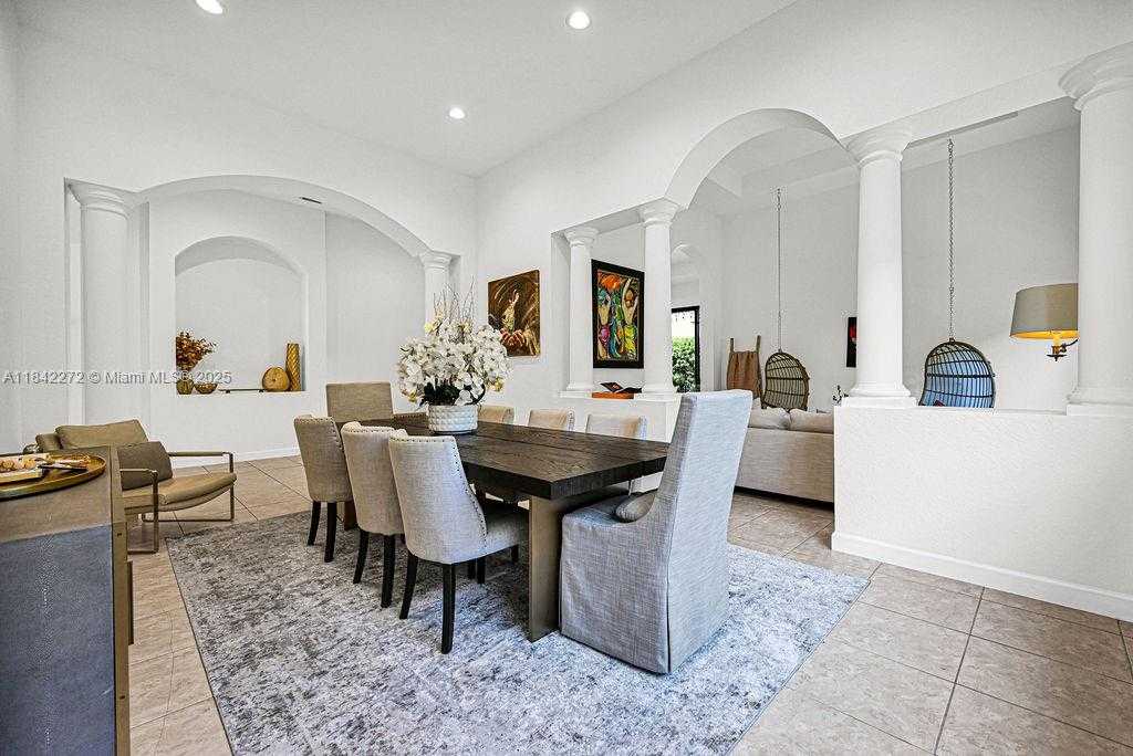 Small Image of 7565 SOUTH WEST 190TH ST, Cutler Bay Number 9