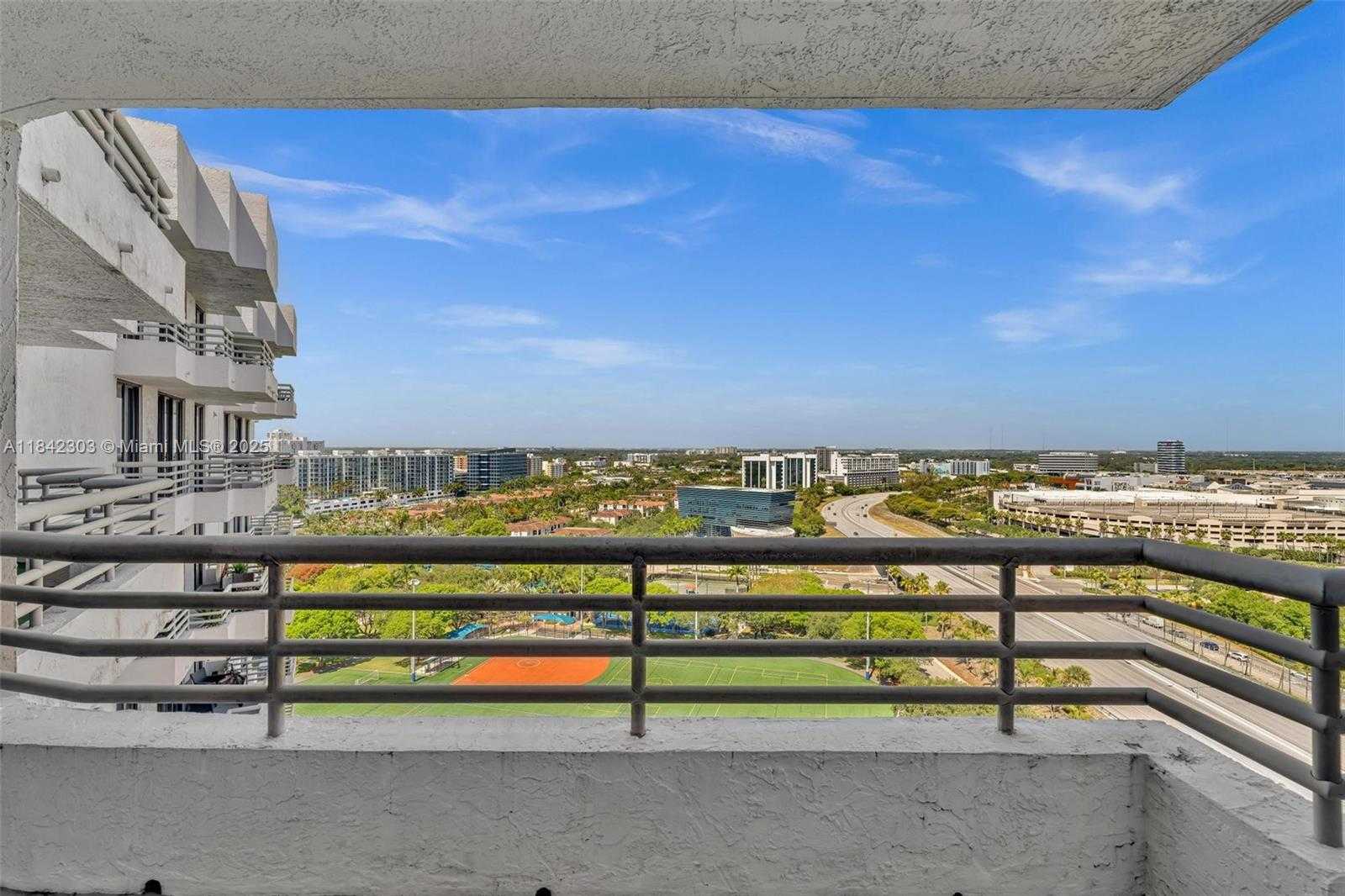 Small Image of 3300 NORTH EAST 191ST ST #LP04, Aventura Number 11