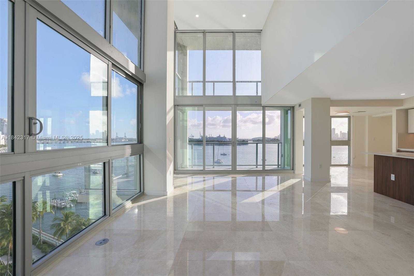 Small Image of 1500 BAY RD #PH - N1416, Miami Beach Number 2