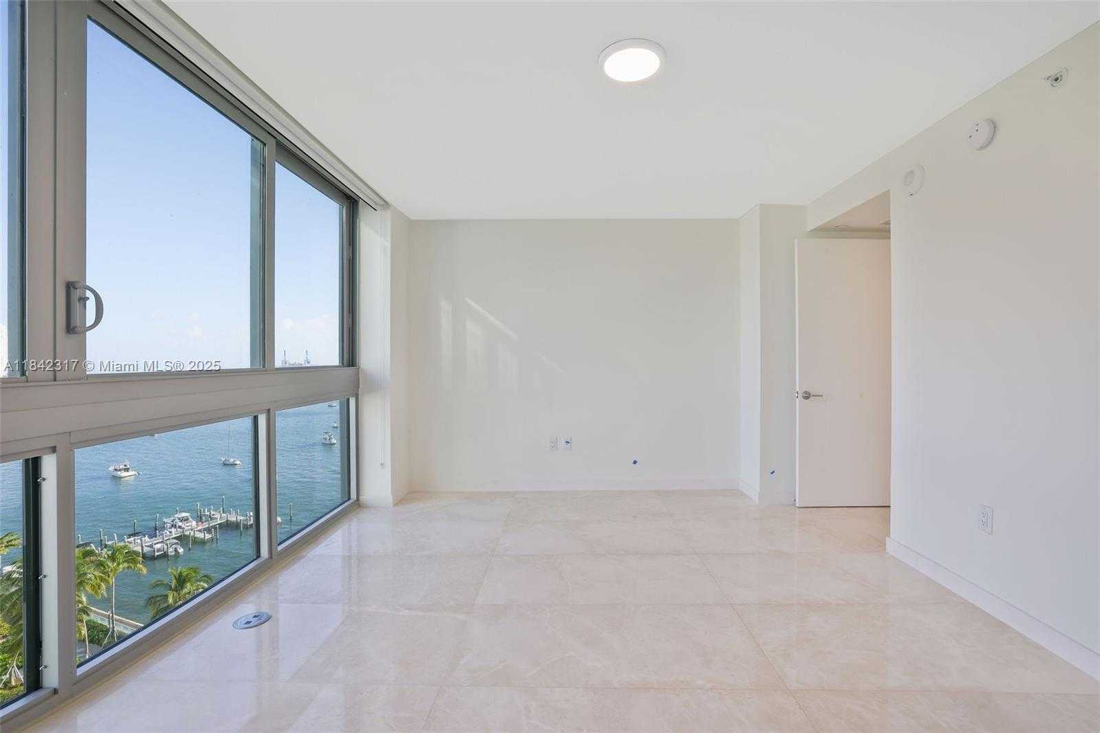 Small Image of 1500 BAY RD #PH - N1416, Miami Beach Number 20