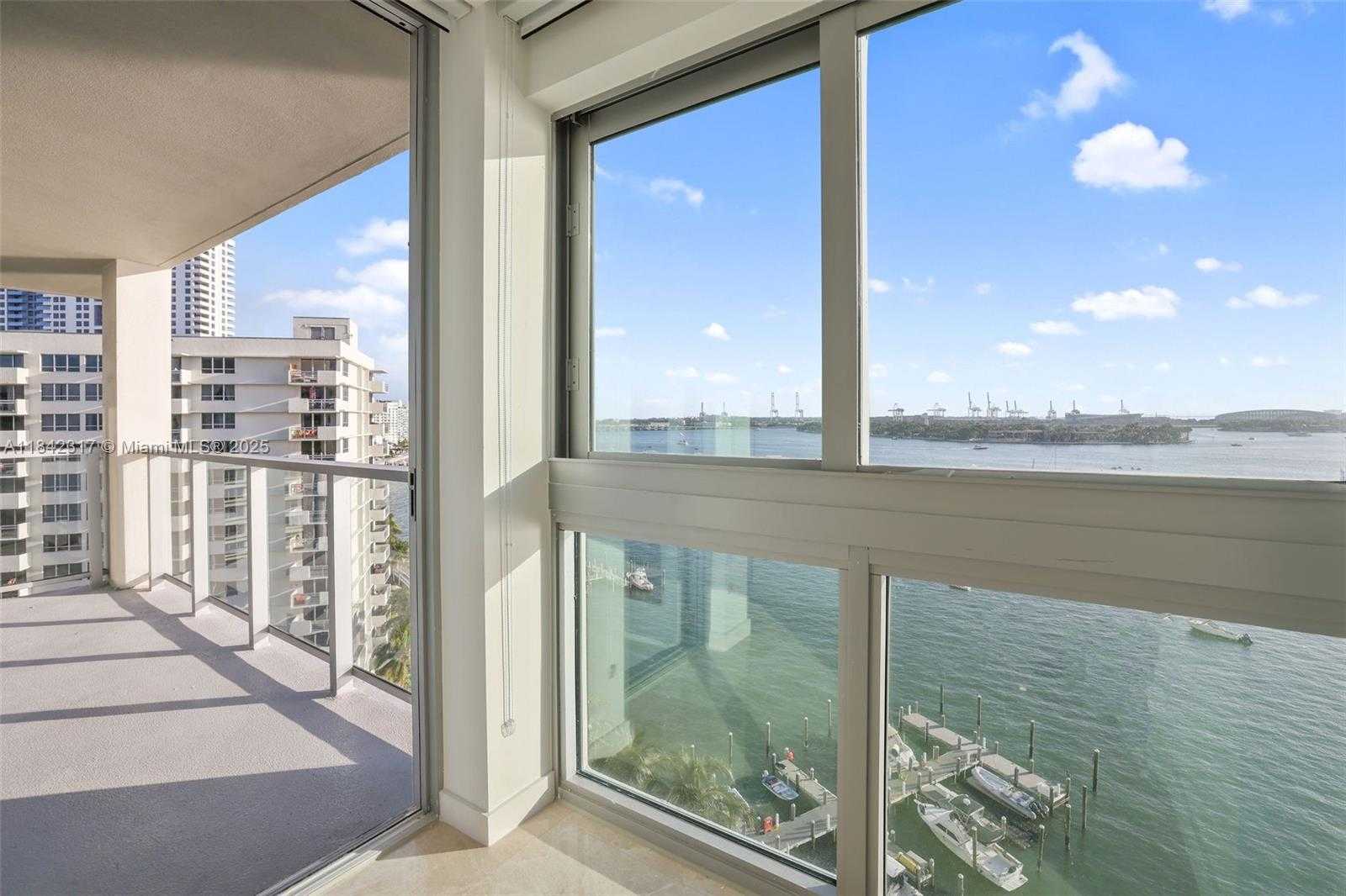 Small Image of 1500 BAY RD #PH - N1416, Miami Beach Number 27