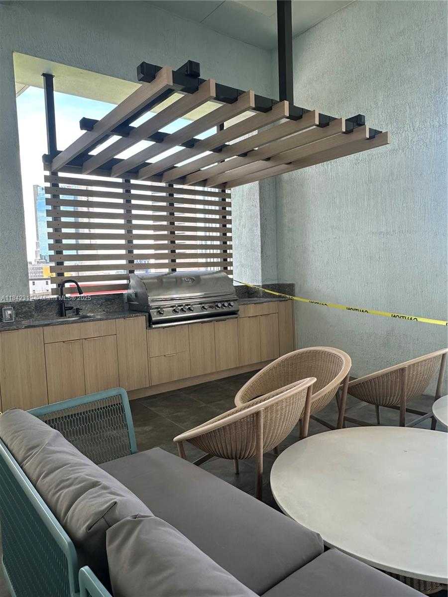 Small Image of 90 SOUTH WEST 3RD ST #1604, Miami Number 10