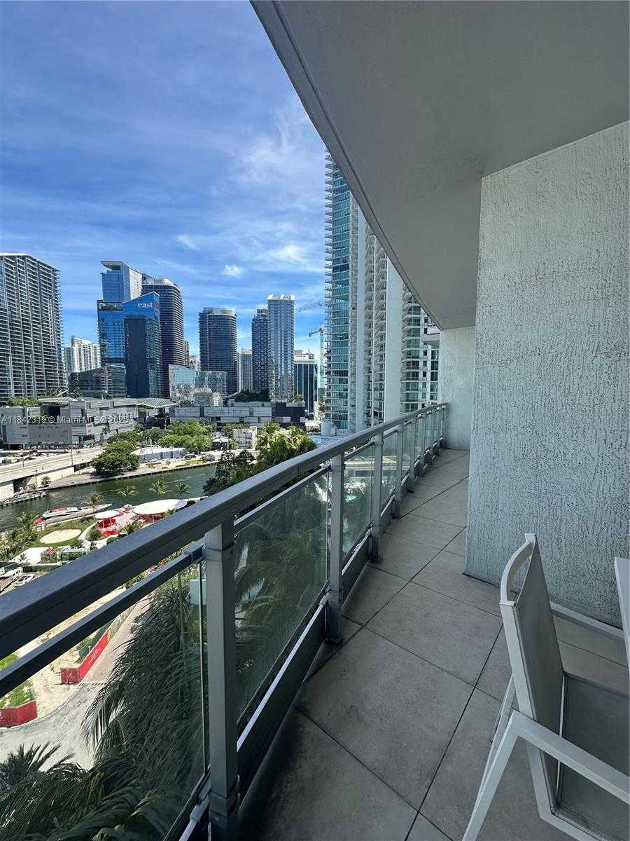 Small Image of 90 SOUTH WEST 3RD ST #1604, Miami Number 23