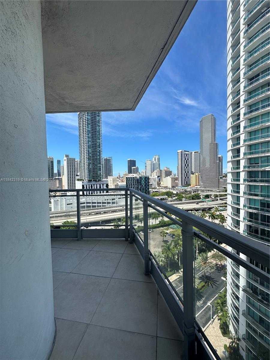 Small Image of 90 SOUTH WEST 3RD ST #1604, Miami Number 24