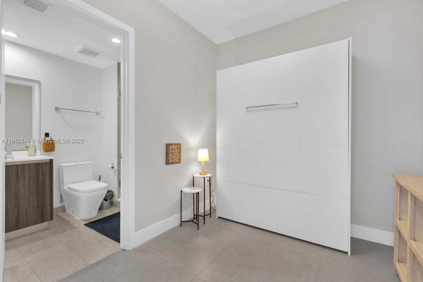 Small Image of 488 NORTH EAST 18TH ST #2511, Miami Number 20