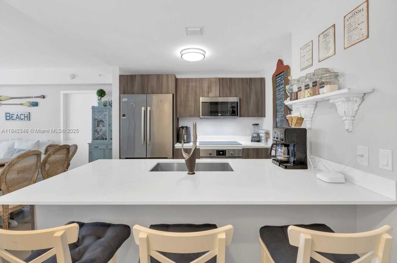 Small Image of 488 NORTH EAST 18TH ST #2511, Miami Number 8
